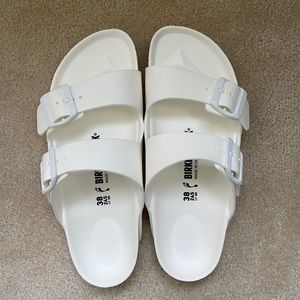 Birkenstock Arizona Essentials Sandals